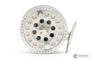 Hardy - Angel 4/5 Fly Reel w/ Spare Spool - RHW