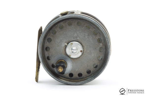 Hardy Fishing Reel and Flies – Bridport Auctions