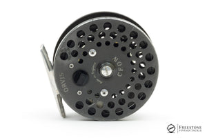 Orvis - CFO IV Fly Reel w/ Spare Spool - Screwback