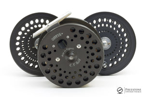 Orvis - CFO V Fly Reel w/ 2 Spare Spools