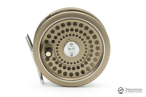 Sage / Hardy - Model 505 Fly Reel w/ Spare Spool