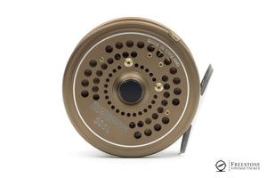 Sage / Hardy - Model 505L Fly Reel w/ 2 Spare Spools